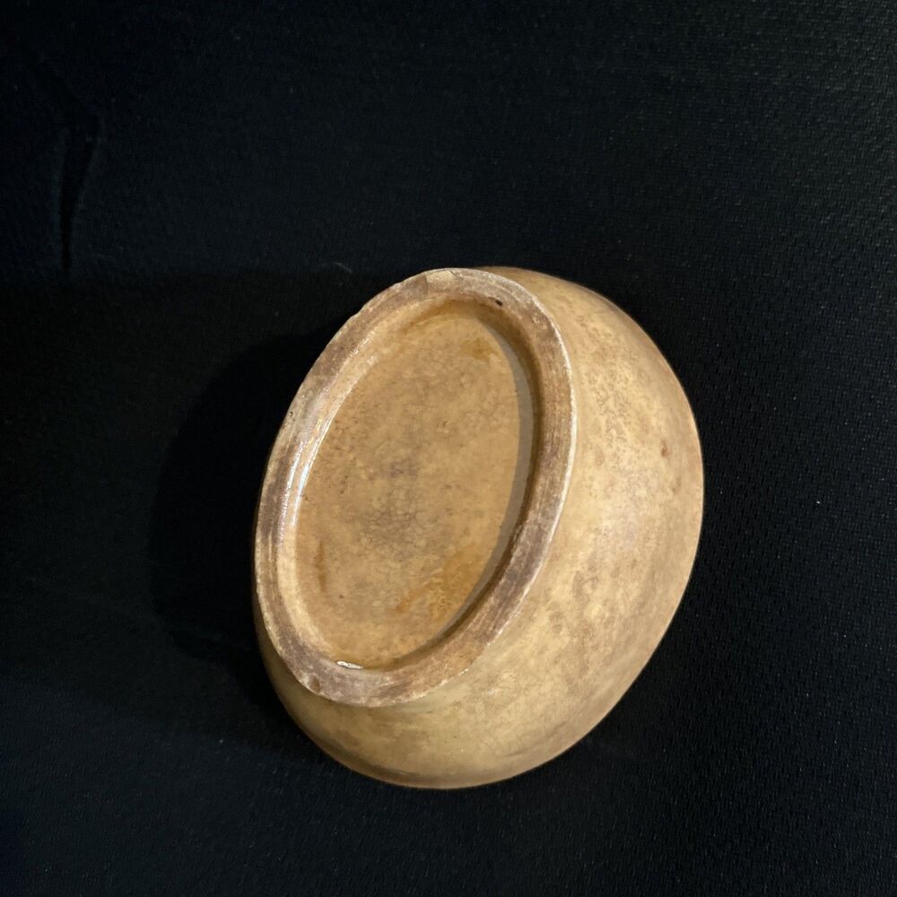 Fish Butter/ Soap Mold In Ceramic With Flaw - Picture 4 of 13